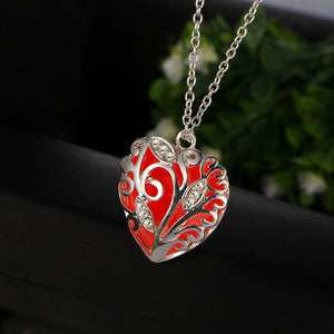 Women Glowing Heart Chakra Pendant Love Gift Silver Plated Bronze 5 Colors-UlGadget